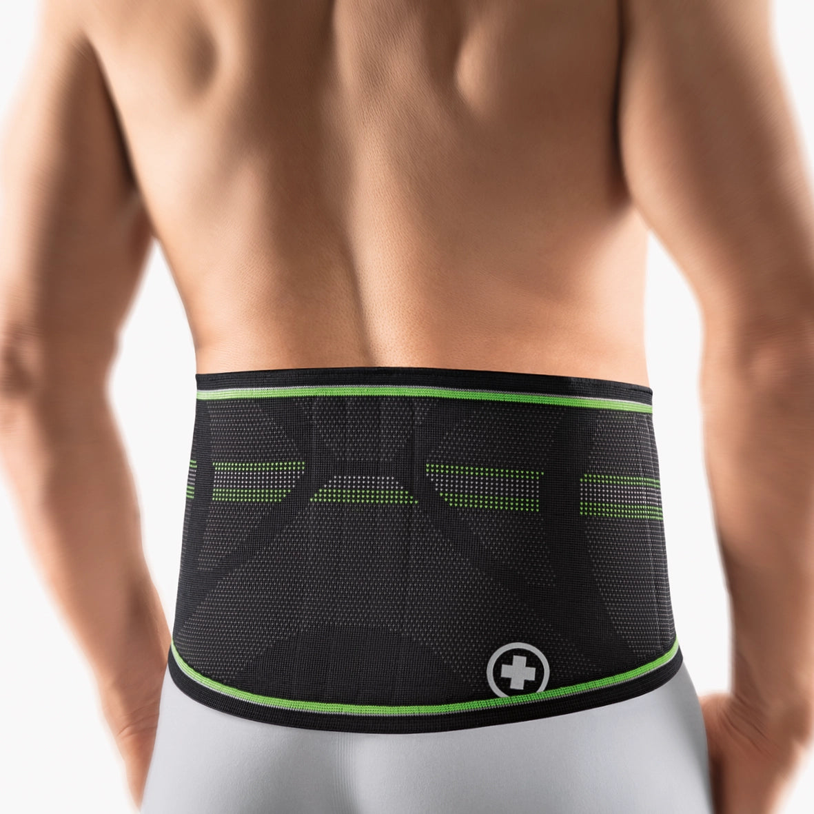 Die Abbildung zeigt die Bort StabiloBasic Sport Rückenbandage, eine Bandage zur Unterstützung und Stabilisierung der Lendenwirbelsäule während sportlicher Aktivitäten. Die Bandage besteht aus atmungsaktivem, elastischem Material, das eine gezielte Kompression bietet, um den unteren Rücken zu entlasten und Rückenschmerzen vorzubeugen. Die Bort StabiloBasic Sport Rückenbandage sorgt für eine verbesserte Haltung, unterstützt die Muskulatur und bietet hohen Tragekomfort.